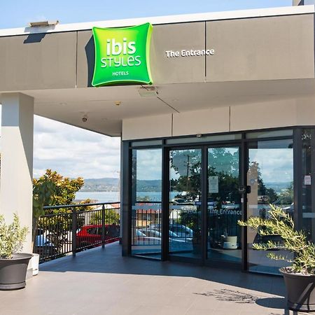 Ibis Styles The Entrance Hotel Exterior photo